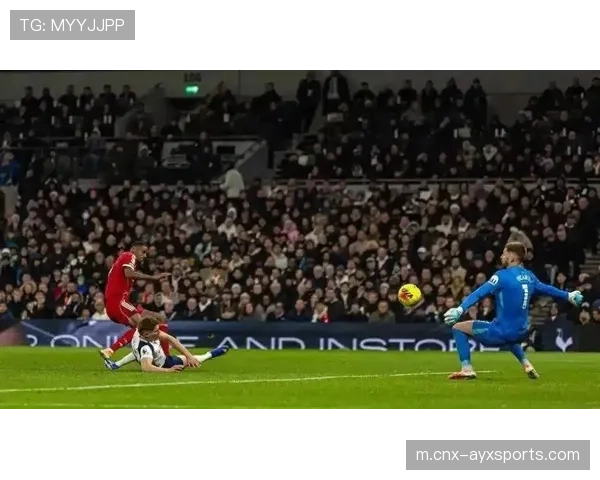 利物浦四度上演五分钟连入两球 快速转换进攻成斯洛特标签